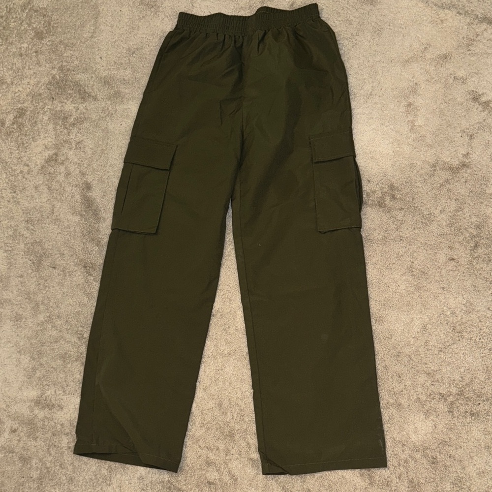 Olive Green Cargo Pants never used before